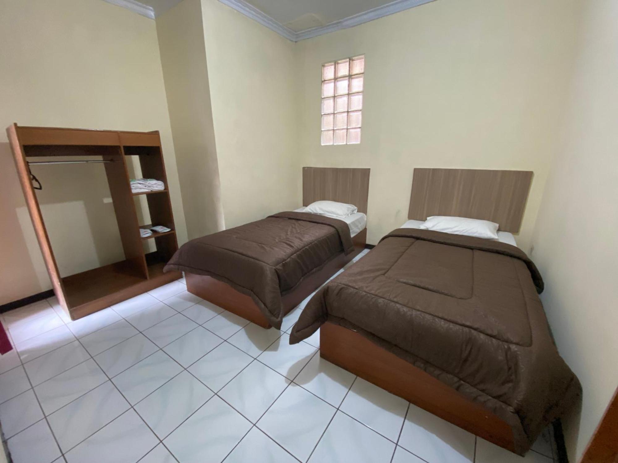Hotel Puspa Sari Ciater Exterior foto